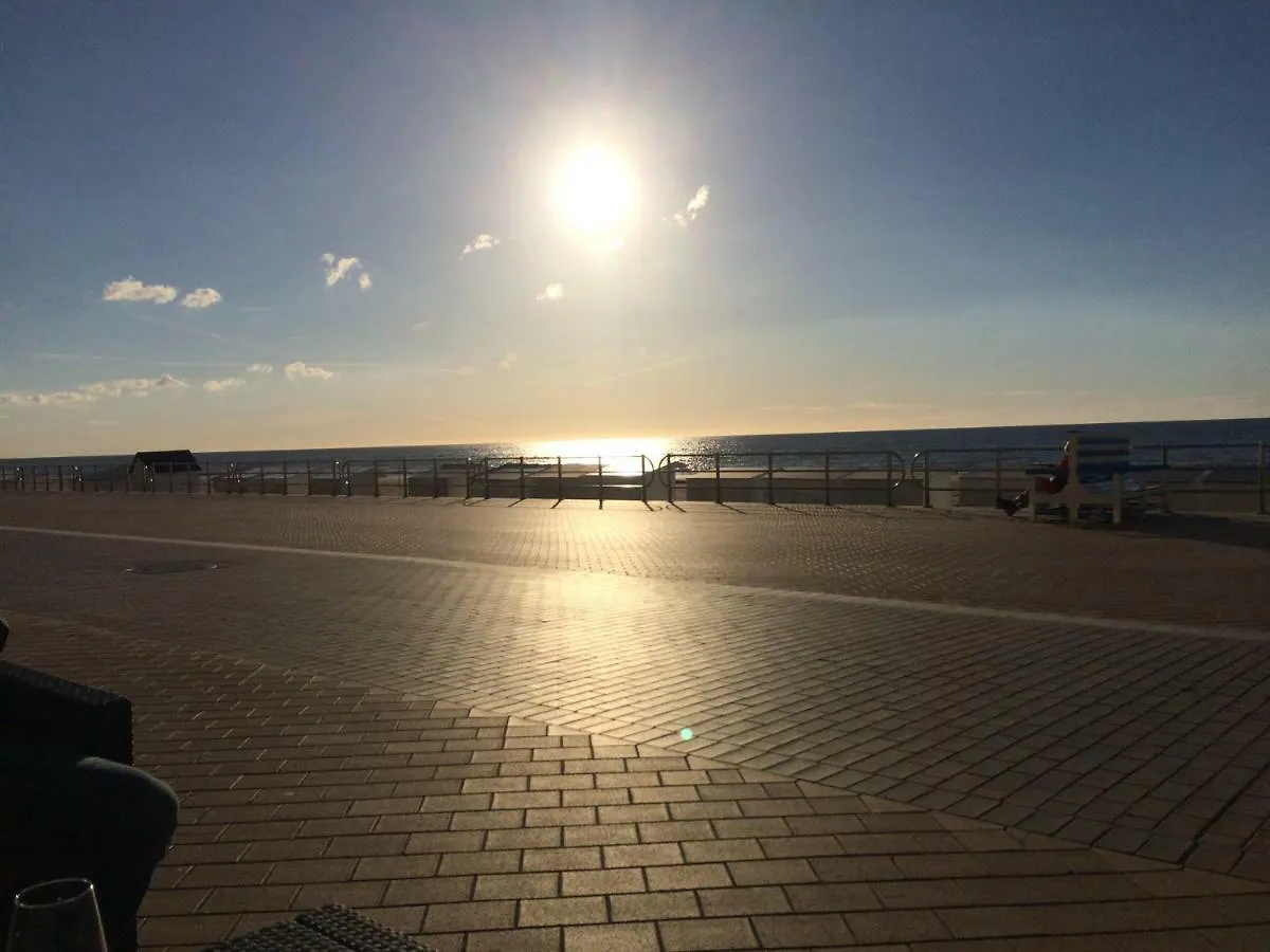 Zeedijk Westende 8P App ميدل كيرك 0*, ميدل كيرك بلجيكا